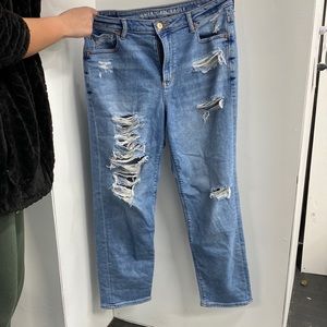 American Eagle high rise “stretch” ripped jeans size 8